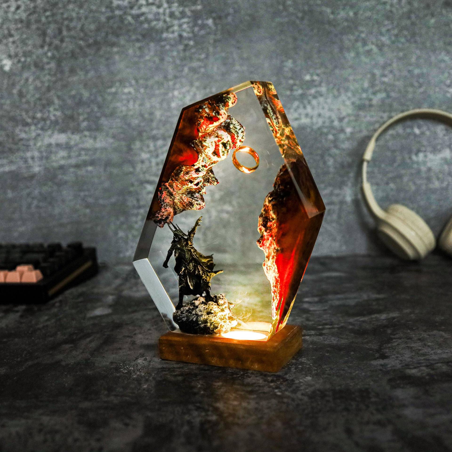 Lighting Decor Wedding - 映画シーンフィギュアテーブル樹脂ランプマジックリングカラフルナイトライトカスタマイズされたクリエイティブ芸術的なデスクトップホームデコレーションUSB充電