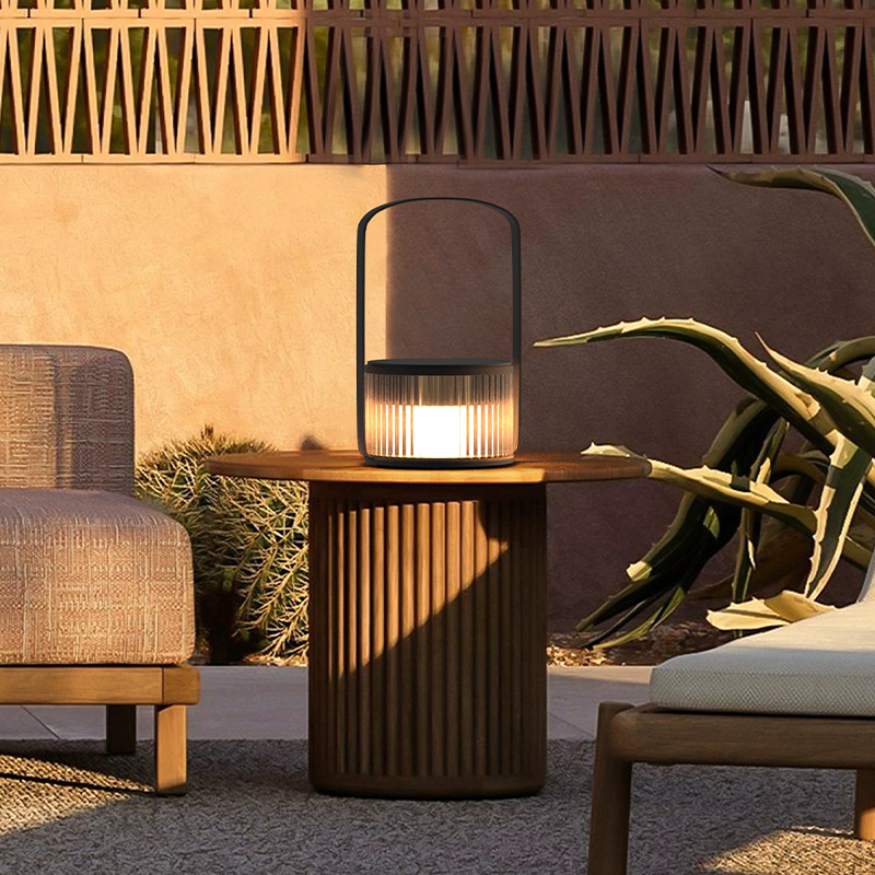 屋外充電式ポータブルアンビエントライトソーラー芝生ヴィラガー - Lighting Decor Outdoor のレビューと価格